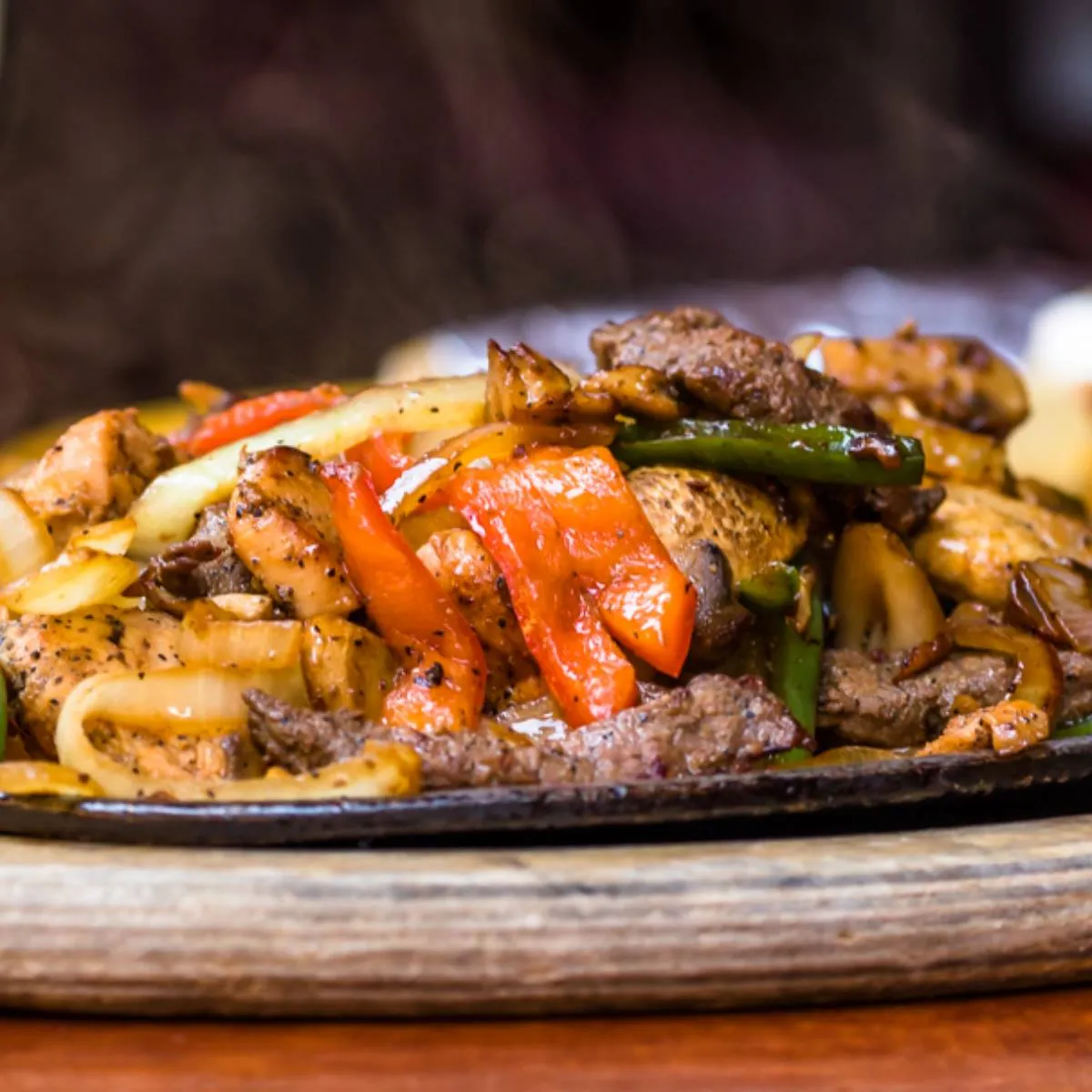 Sizzling fajitas platter