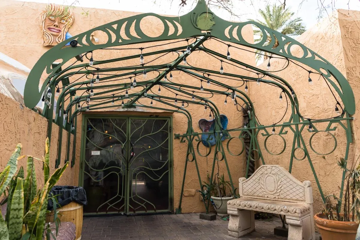 Los Olivos Mexican Patio restaurant entrance